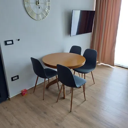 Apartment Karla Paklenica